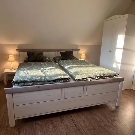 Apartment Alleeglueck Auf Dem Land, Frisch Renoviert
