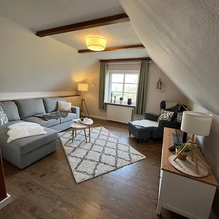 Apartment Alleeglueck Auf Dem Land, Frisch Renoviert *