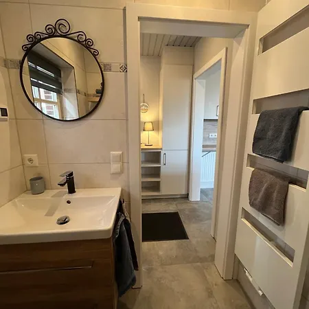 Apartment Alleeglueck Auf Dem Land, Frisch Renoviert *
